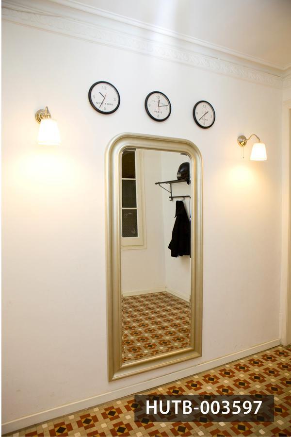Big Apartment Barcelona Gran Via Esterno foto