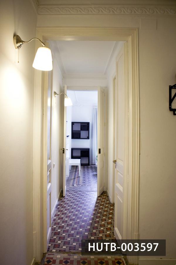 Big Apartment Barcelona Gran Via Esterno foto