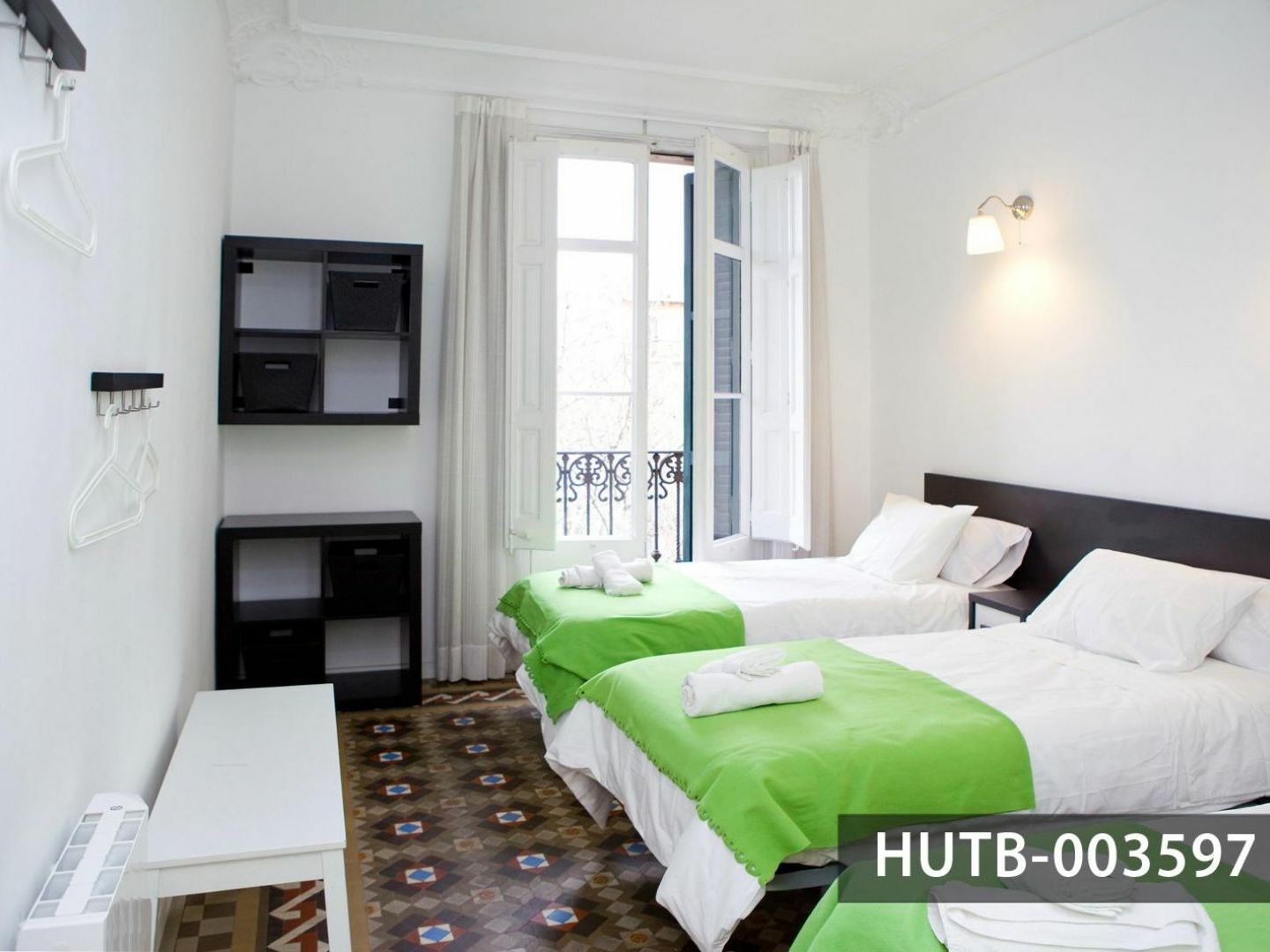 Big Apartment Barcelona Gran Via Esterno foto